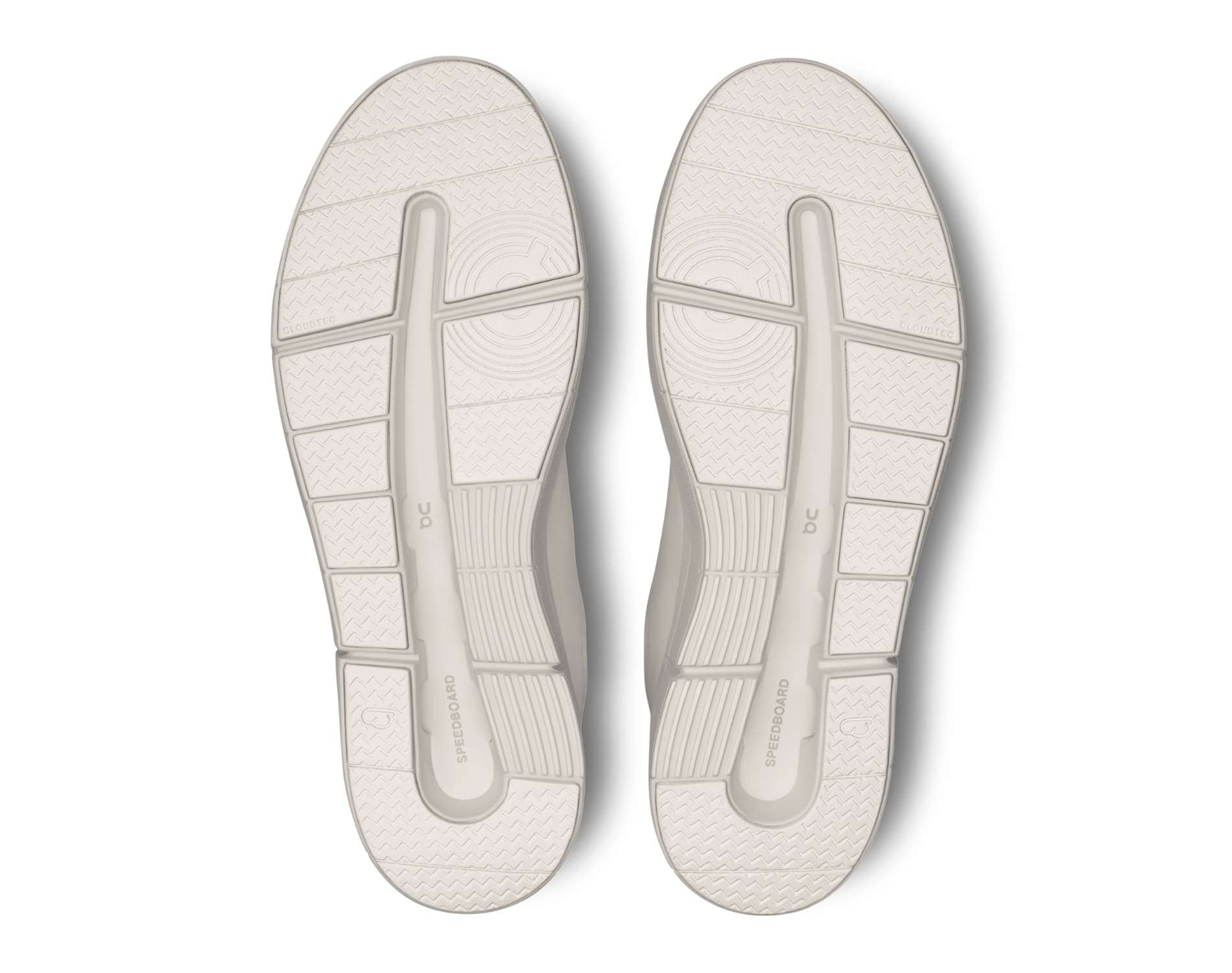 On The Roger Advantage Womens Casual Shoes